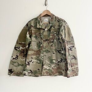 Army Combat Uniform Green Camo Jacket Unisex Camouflage Size Medium Short